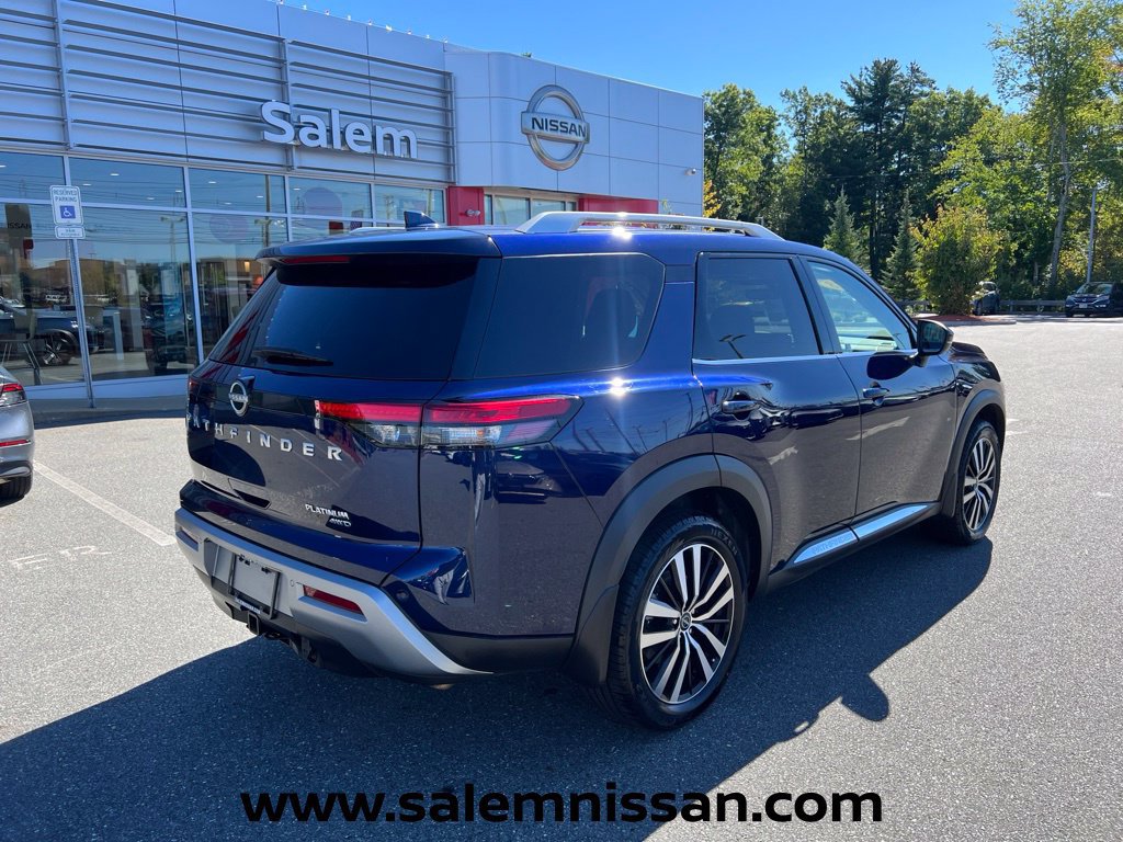 Used 2024 Nissan Pathfinder Platinum AWD/4WD image 7