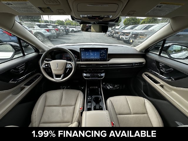 Certified 2023 Lincoln Corsair Reserve w/ Equipment Group 201A AWD/4WD image 3