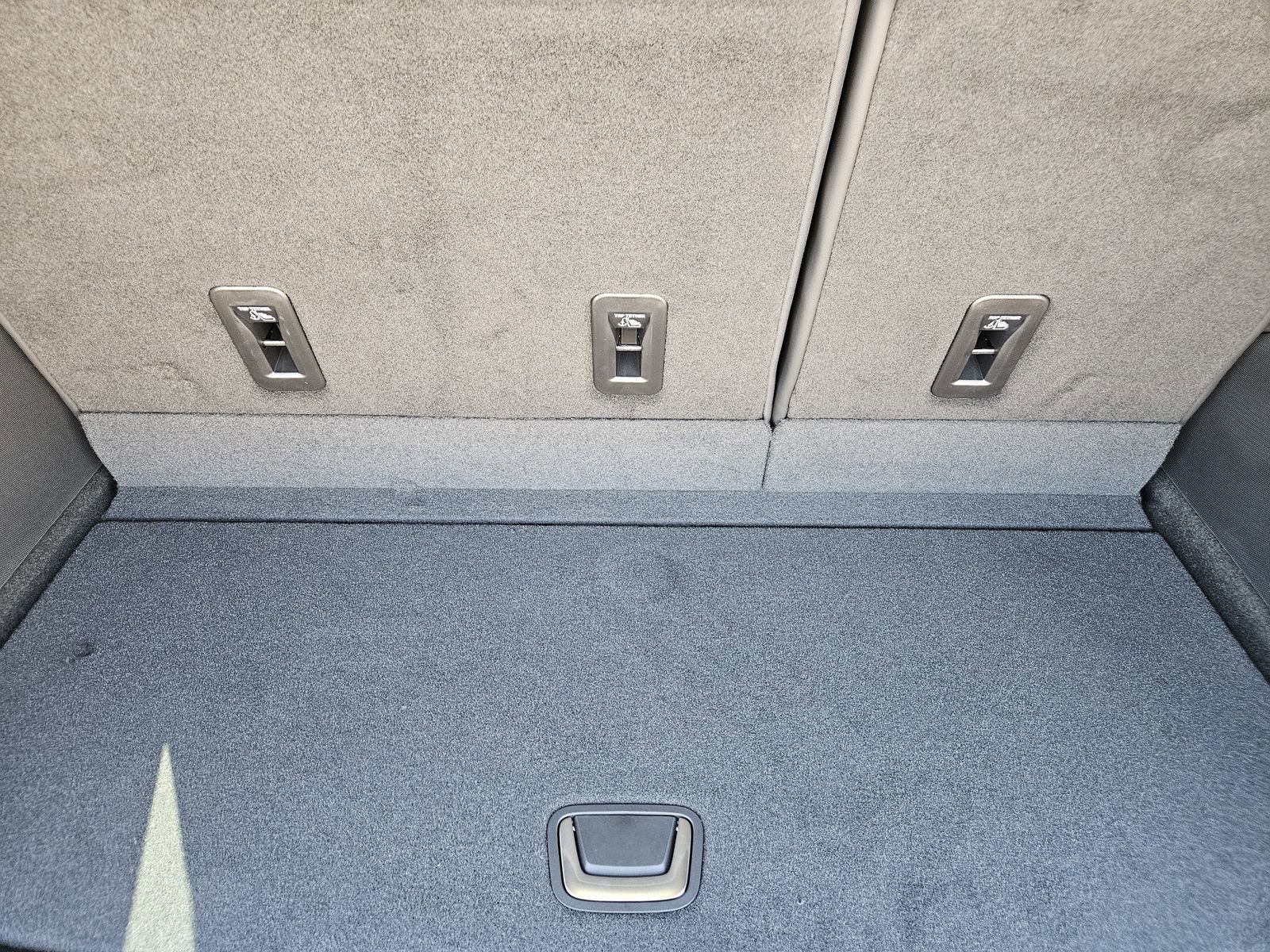 New 2026 Cadillac Escalade Sport w/ LPO, ONYX Package image 28