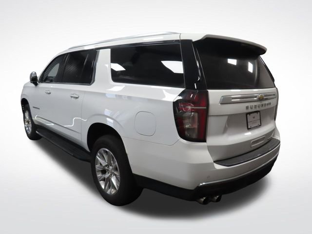 Used 2024 Chevrolet Suburban Premier image 3