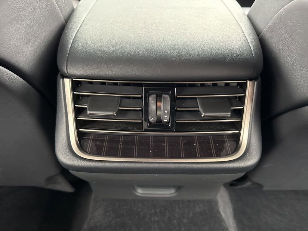 Used 2018 Lexus LS 500h AWD image 18