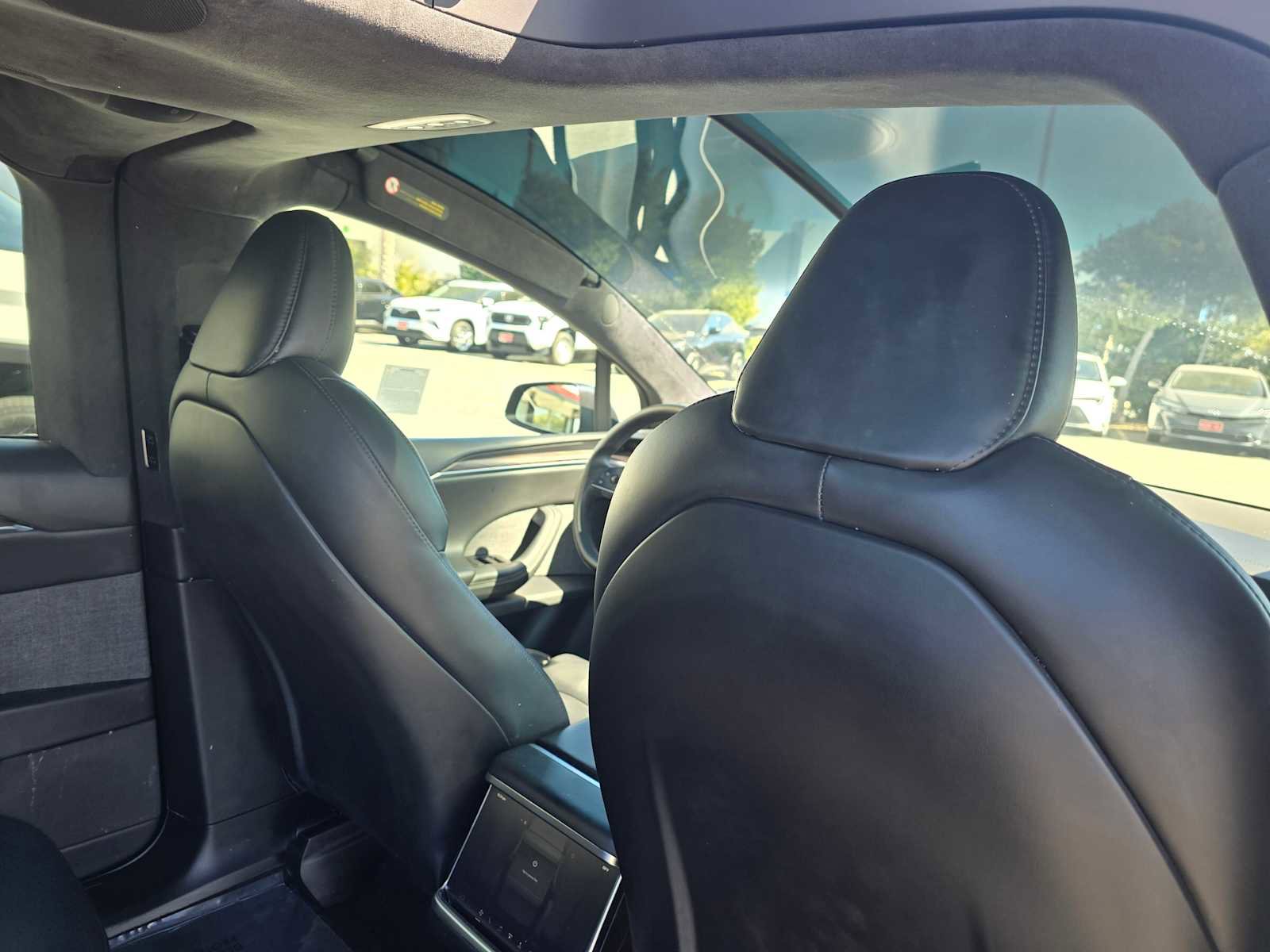 Used 2024 Tesla Model X AWD/4WD image 14