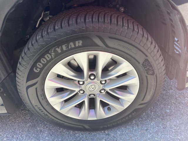Used 2017 Lexus GX 460 Premium AWD/4WD image 7