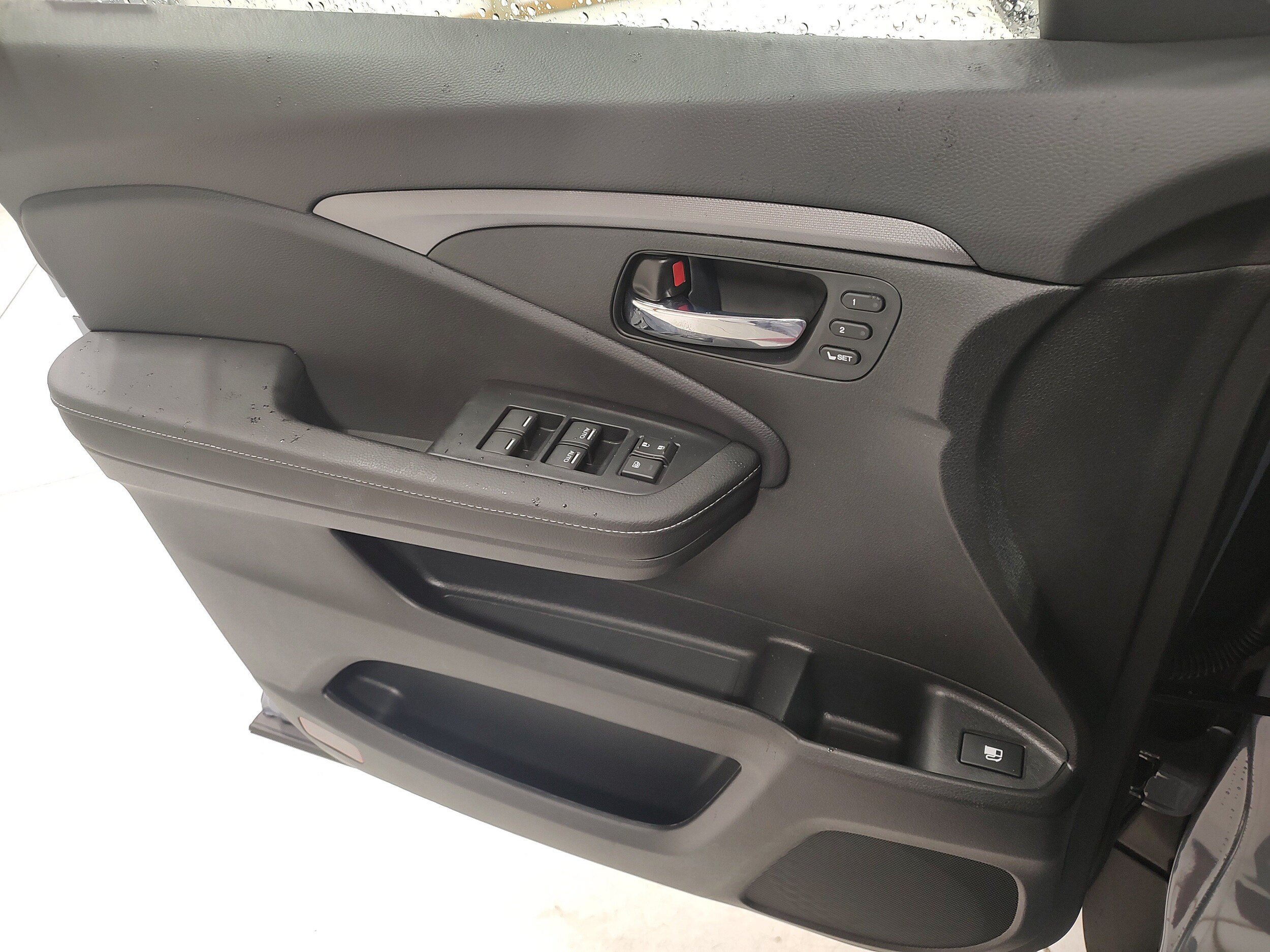 New 2026 Honda Ridgeline Black Edition image 9