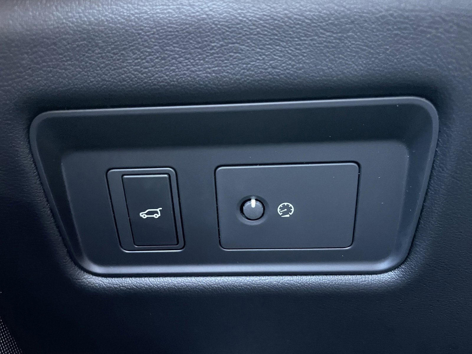 Used 2019 Land Rover Range Rover Sport HSE Dynamic image 22