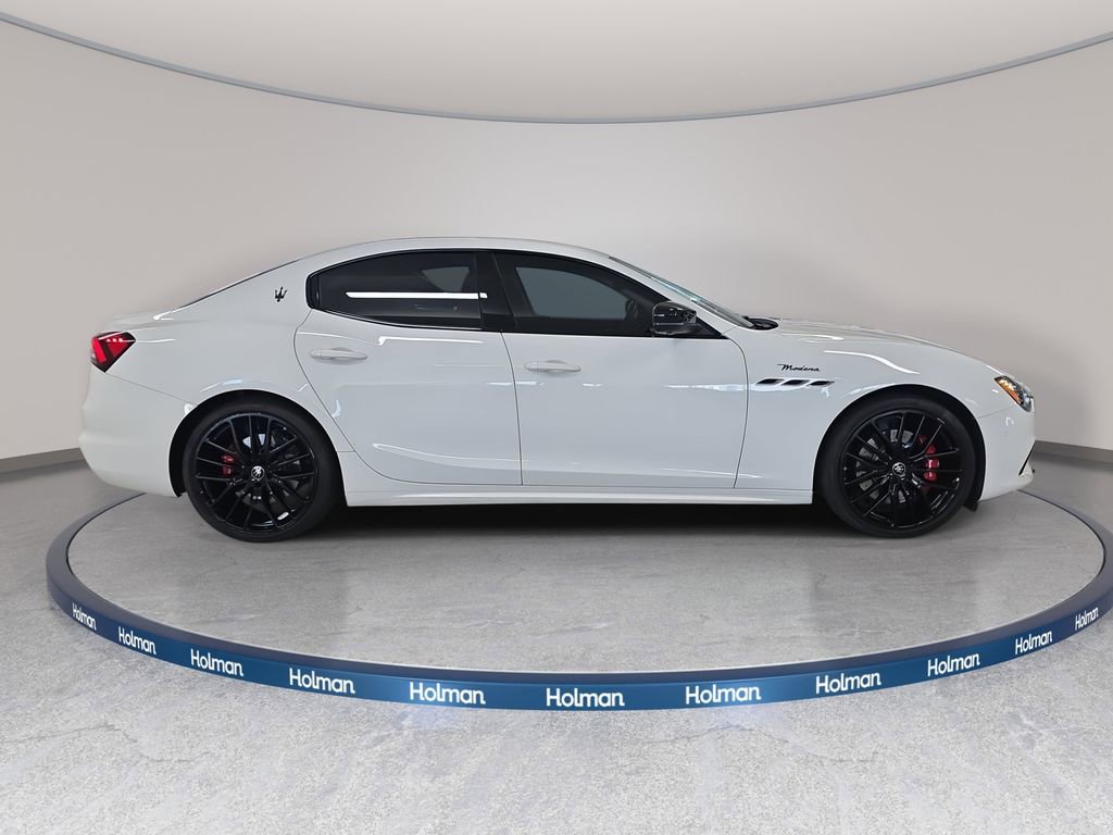 Used 2023 Maserati Ghibli Modena image 6