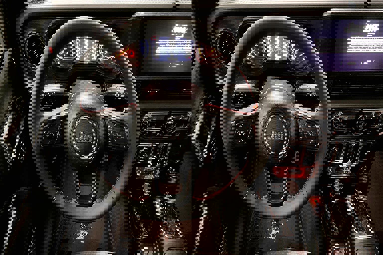 Used 2024 Jeep Wrangler Unlimited Rubicon image 5