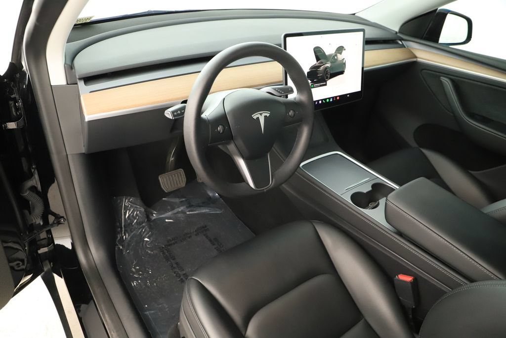 Used 2023 Tesla Model Y Long Range AWD/4WD image 15