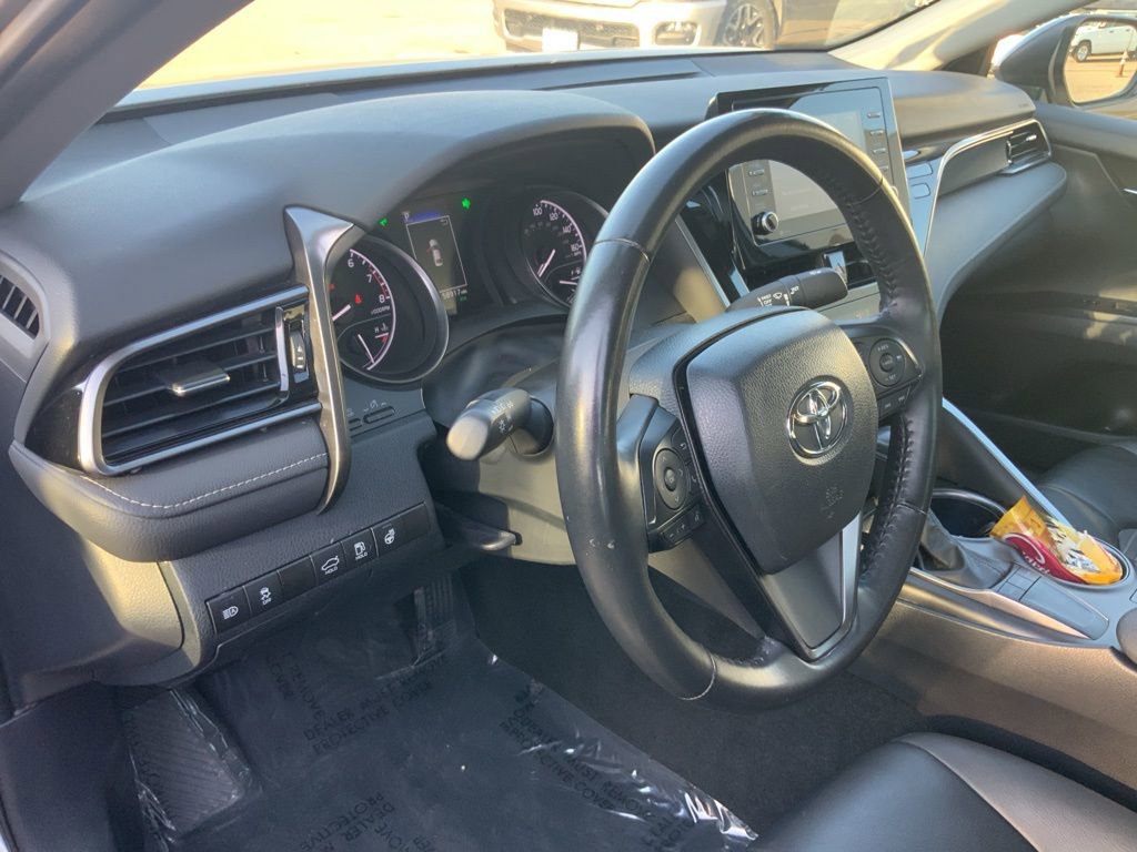 Used 2024 Toyota Camry SE w/ Cold Weather Package image 11