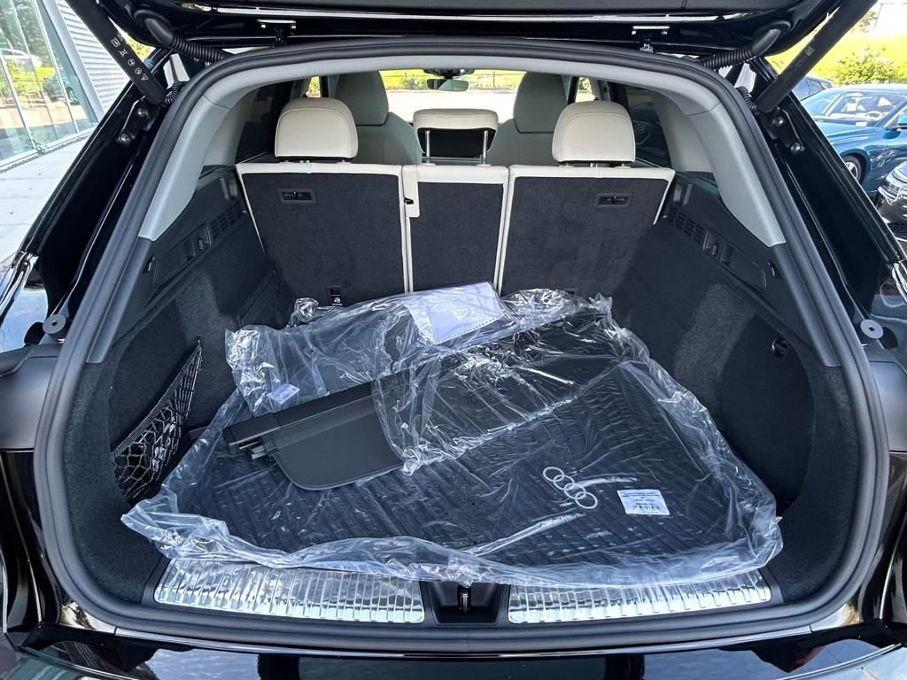 New 2025 Audi Q5 Premium Plus image 51