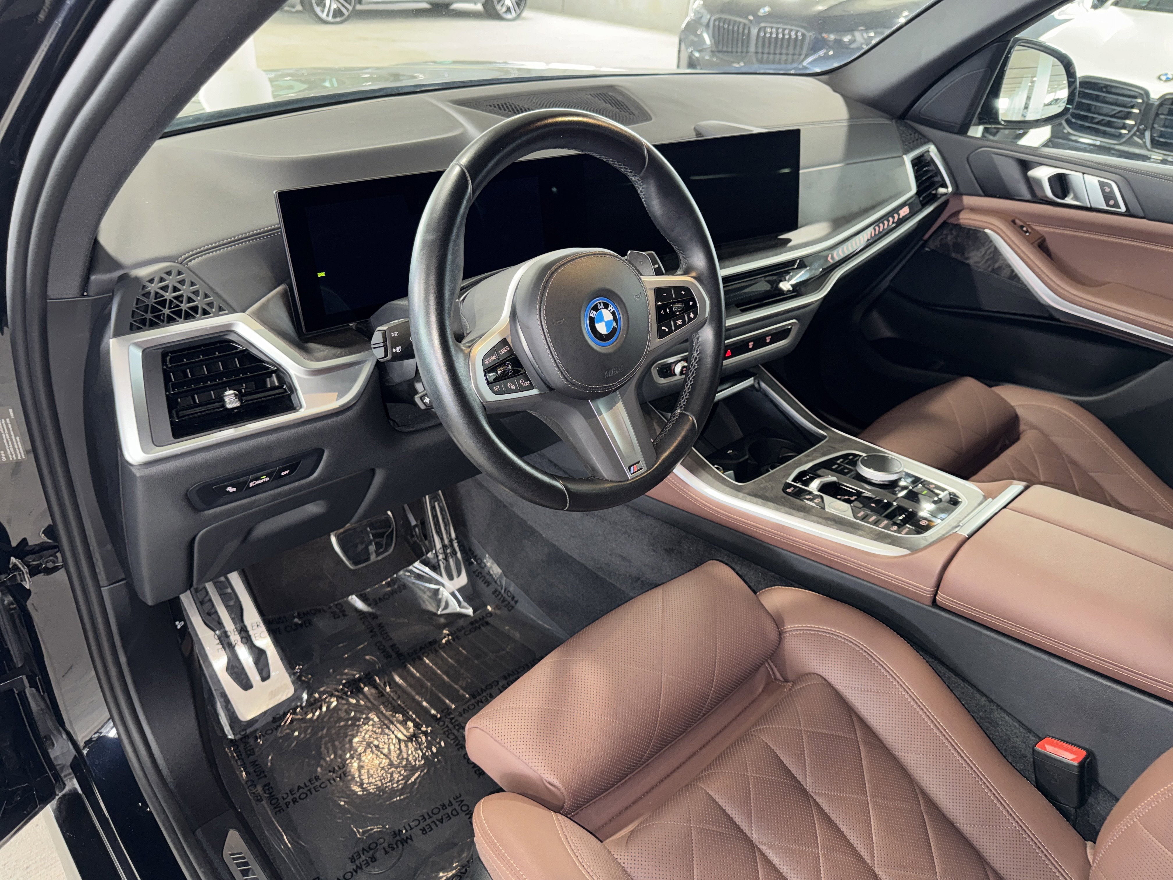 Used 2024 BMW X5 xDrive50e w/ M Sport Package AWD/4WD image 20