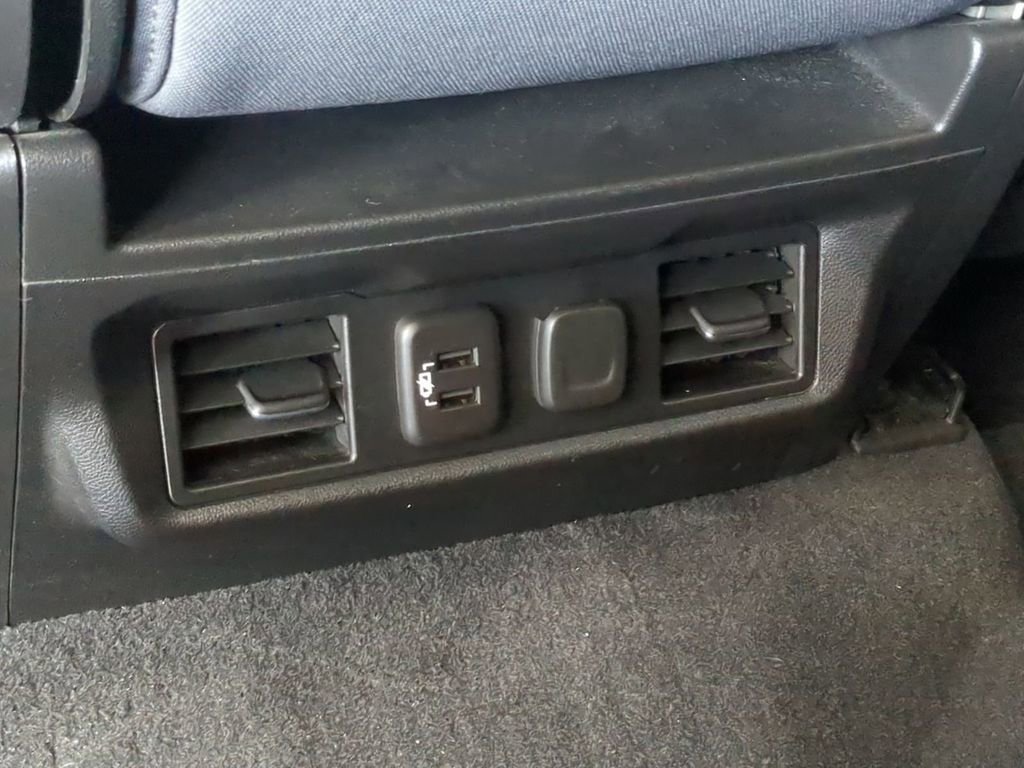 Used 2020 Chevrolet Silverado 1500 LT w/ All-Star Edition image 23