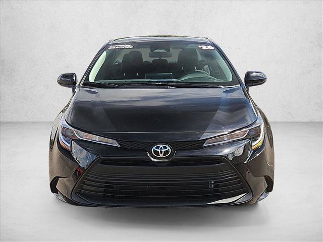 Used 2026 Toyota Corolla LE FWD image 2
