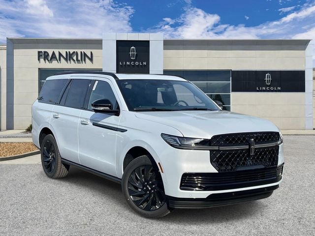 New 2025 Lincoln Navigator Reserve w/ Jet Appearance Package AWD/4WD image 1