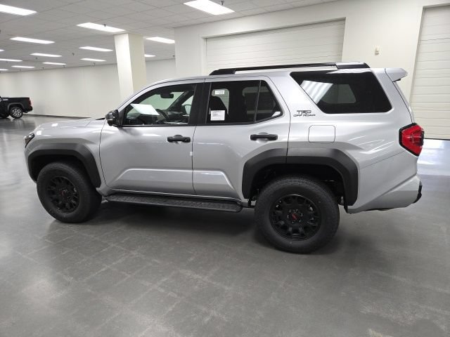 New 2026 Toyota 4Runner TRD Off-Road Premium AWD/4WD image 3
