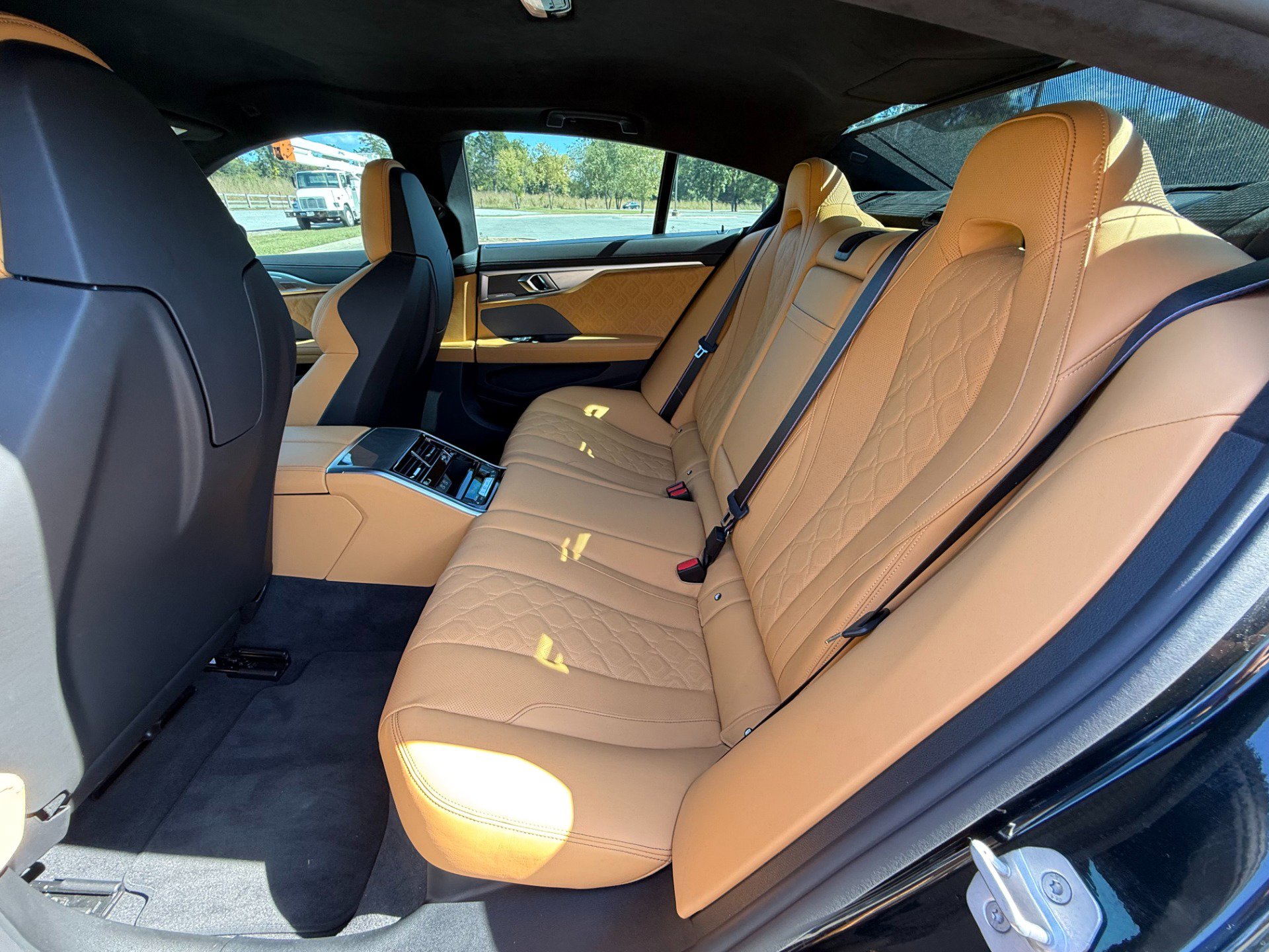 Used 2025 BMW M8 Competition image 29