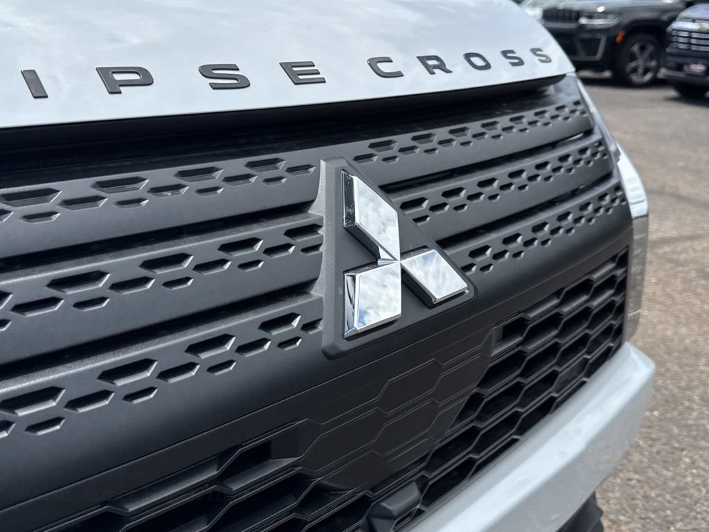 New 2026 Mitsubishi Eclipse Cross LE AWD/4WD image 47