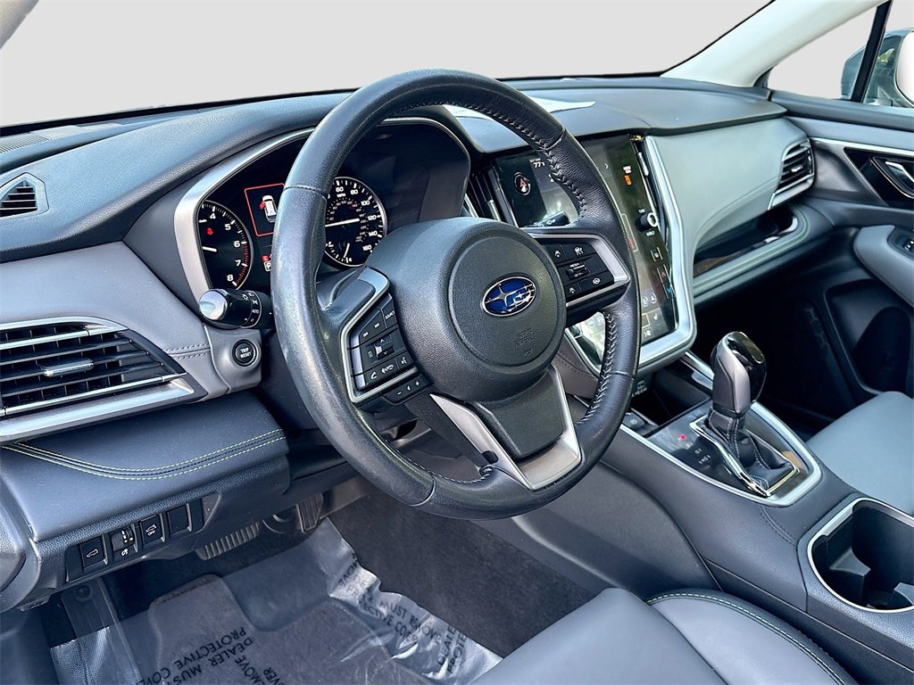 Used 2023 Subaru Outback Onyx Edition image 9