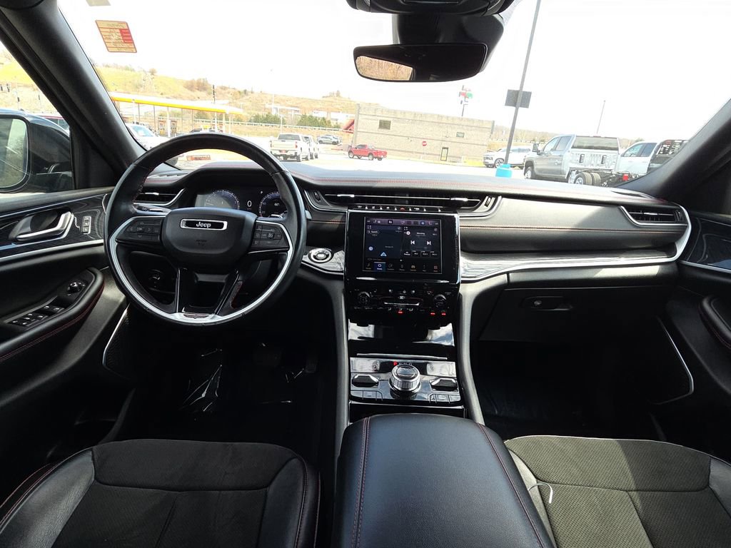 Used 2022 Jeep Grand Cherokee Trailhawk image 29