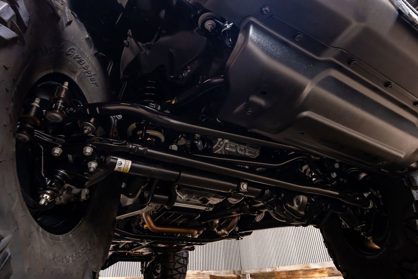 Used 2025 Jeep Wrangler Unlimited Rubicon AWD/4WD image 13