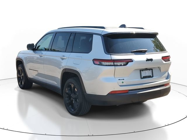 New 2026 Jeep Grand Cherokee L Limited w/ Limited Altitude Package AWD/4WD image 3