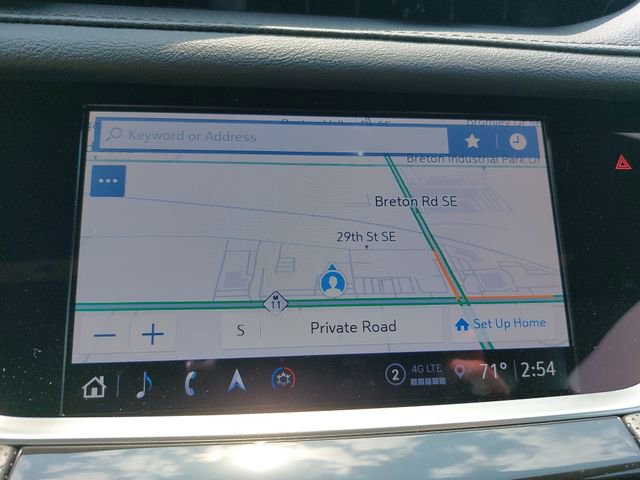 Used 2025 Cadillac XT5 Premium Luxury w/ LPO, Floor Liner Package image 23