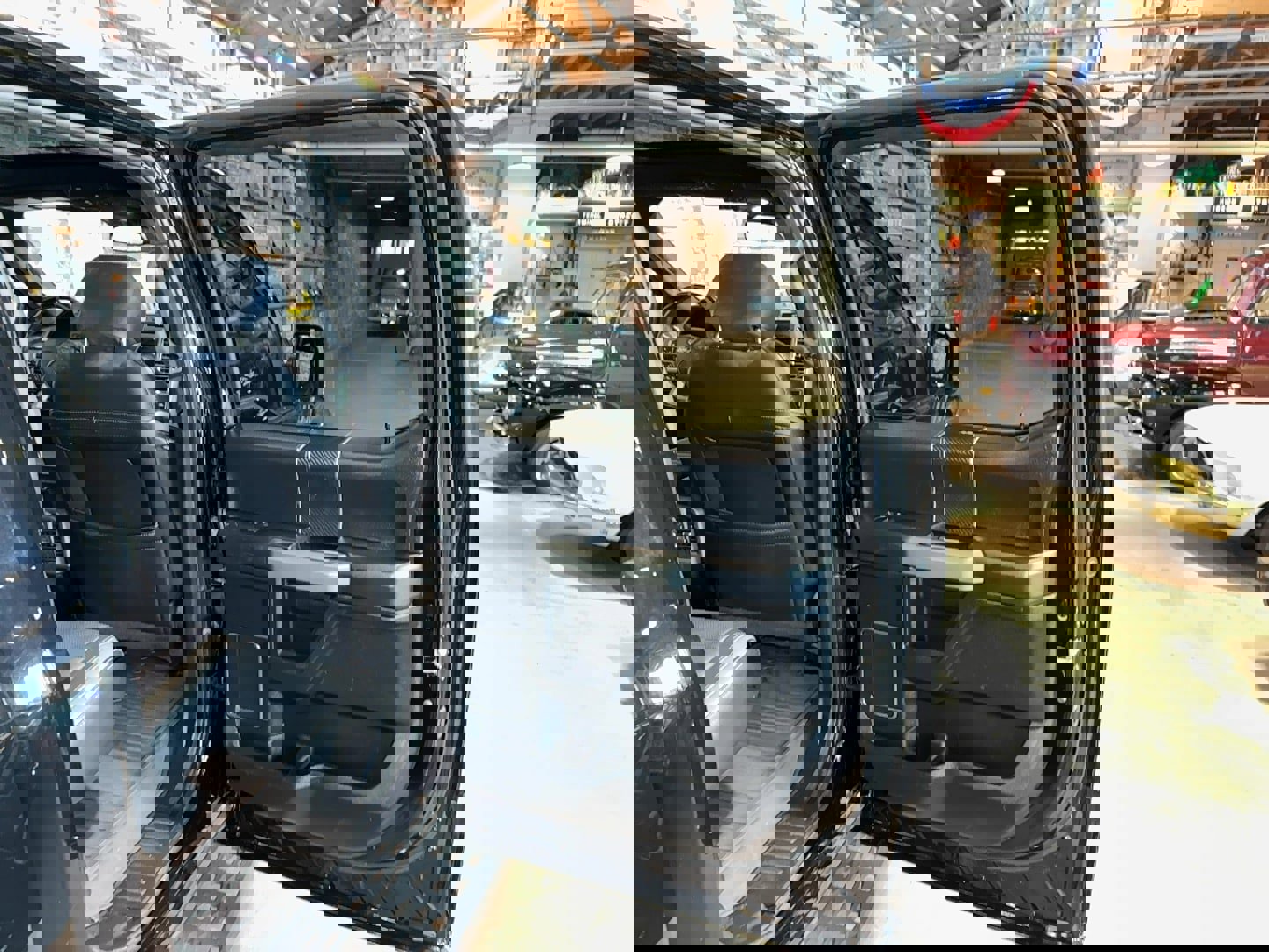 Used 2018 Ford F150 Raptor w/ Equipment Group 802A Luxury image 86