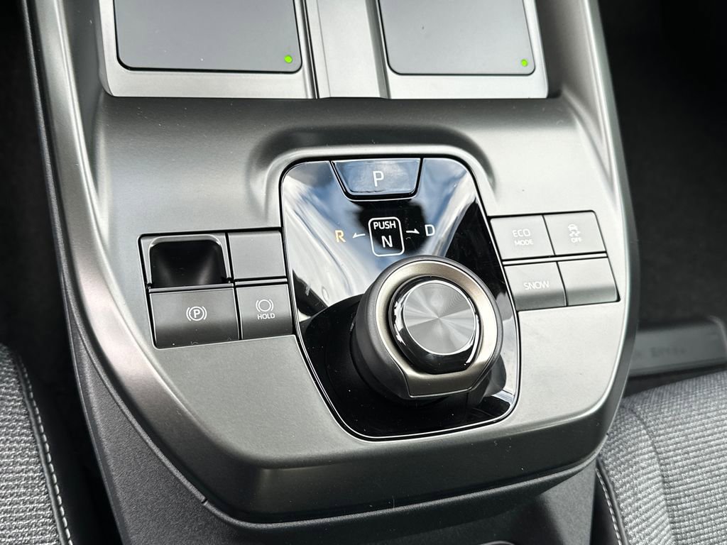 New 2026 Toyota bZ XLE Plus image 31