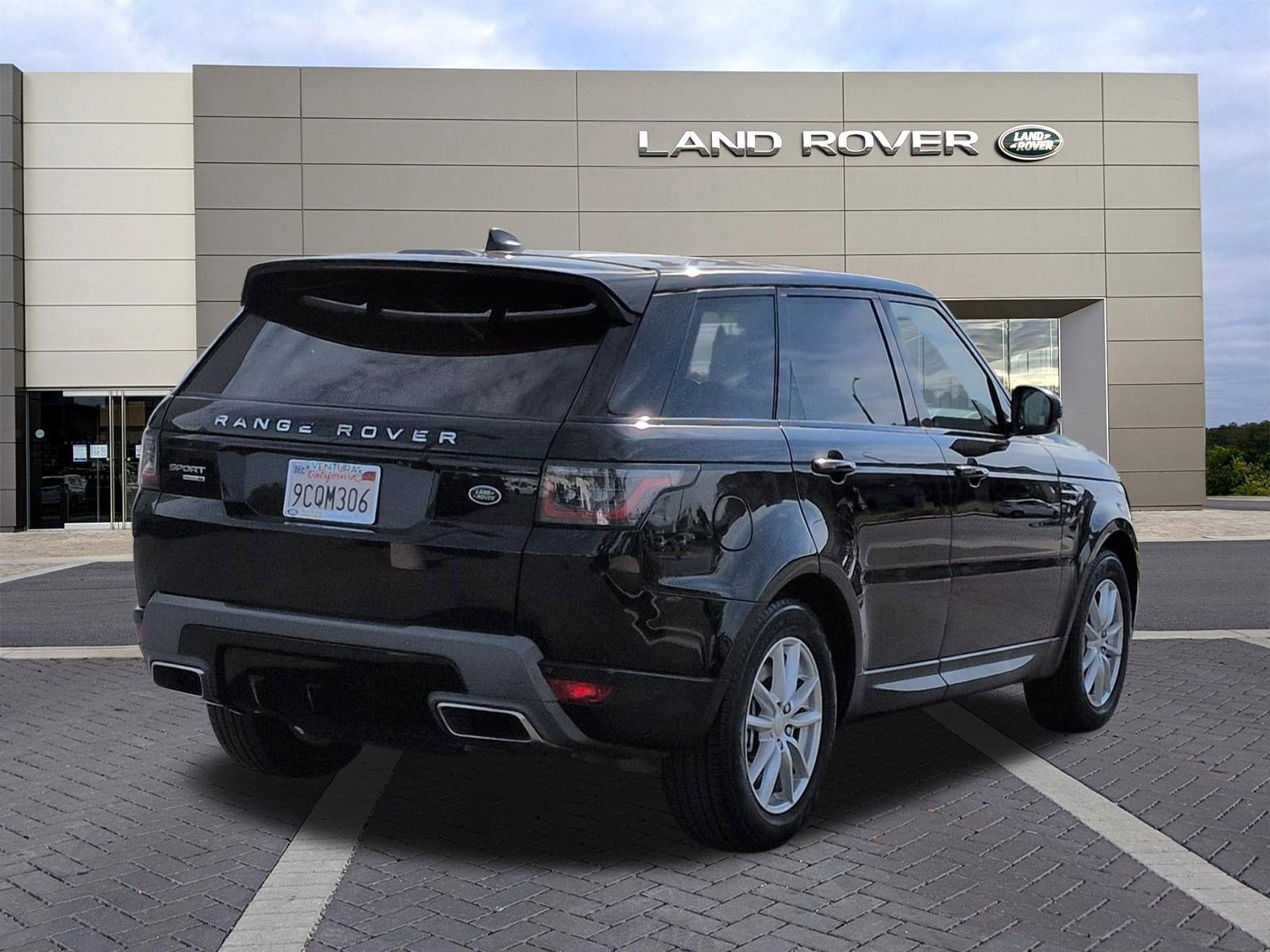 Used 2019 Land Rover Range Rover Sport SE image 5