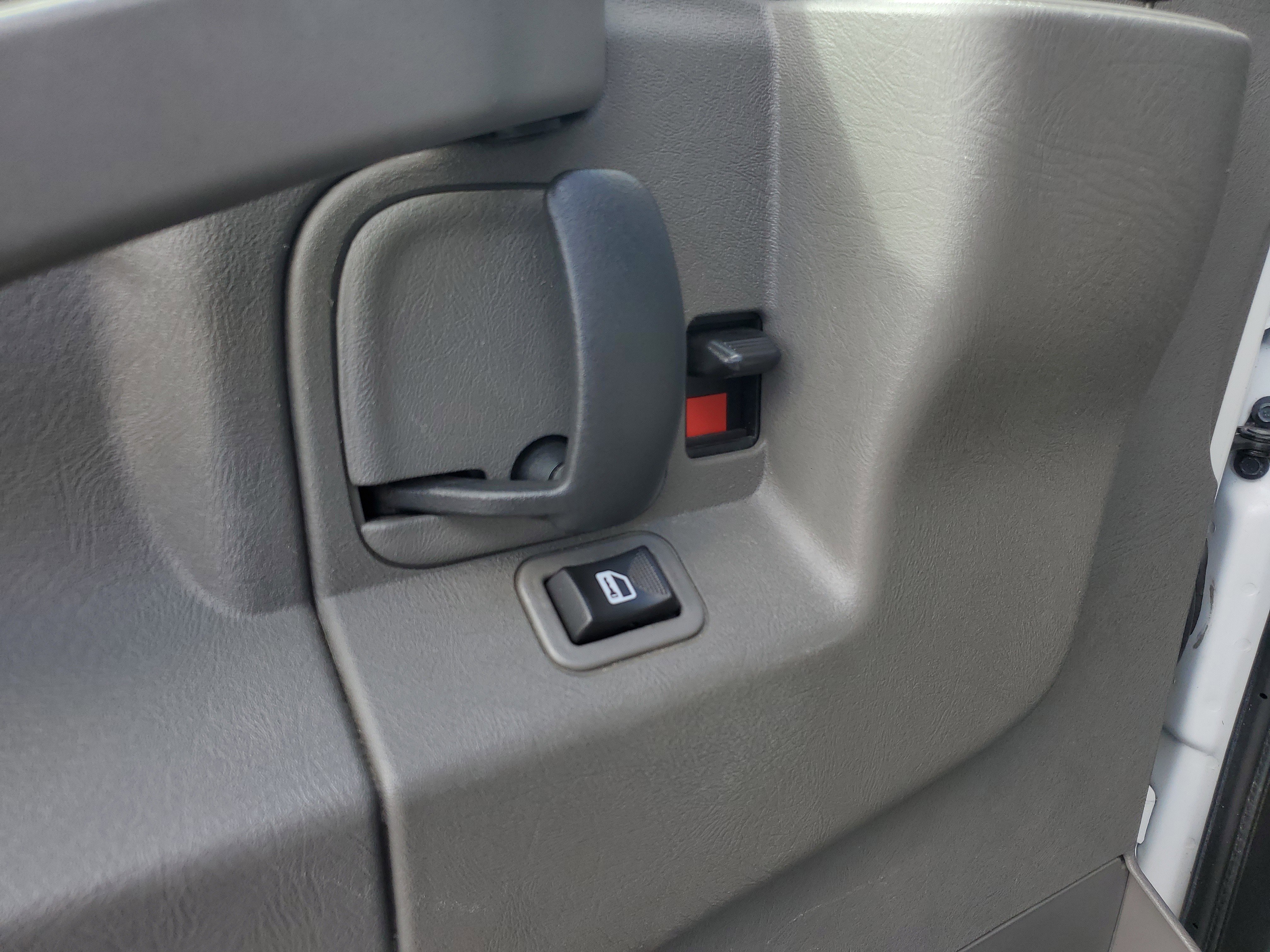 Used 2020 Chevrolet Express 3500 LT w/ LT Preferred Equipment Group image 26