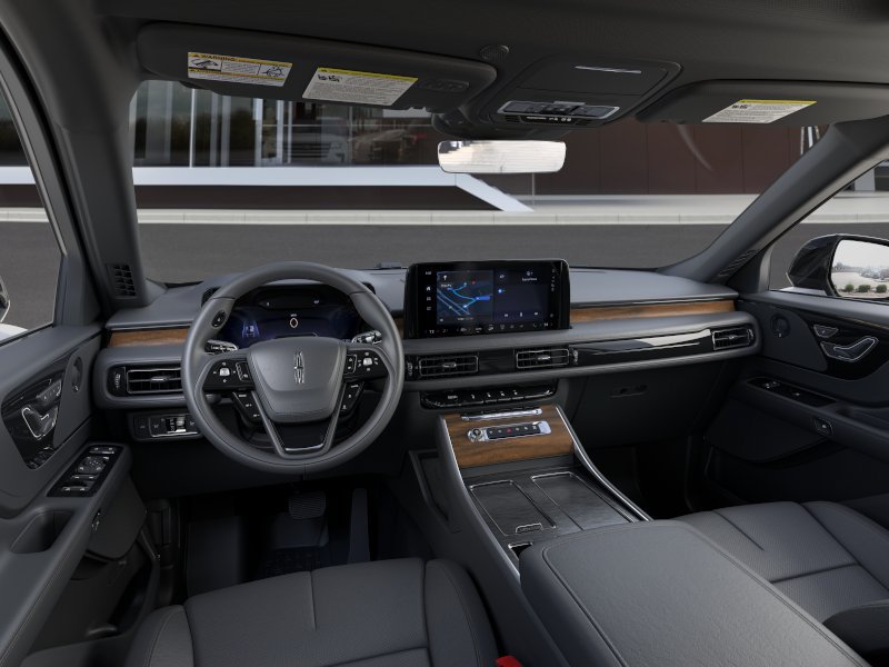Used 2025 Lincoln Aviator Reserve w/ Illumination Package RWD image 9