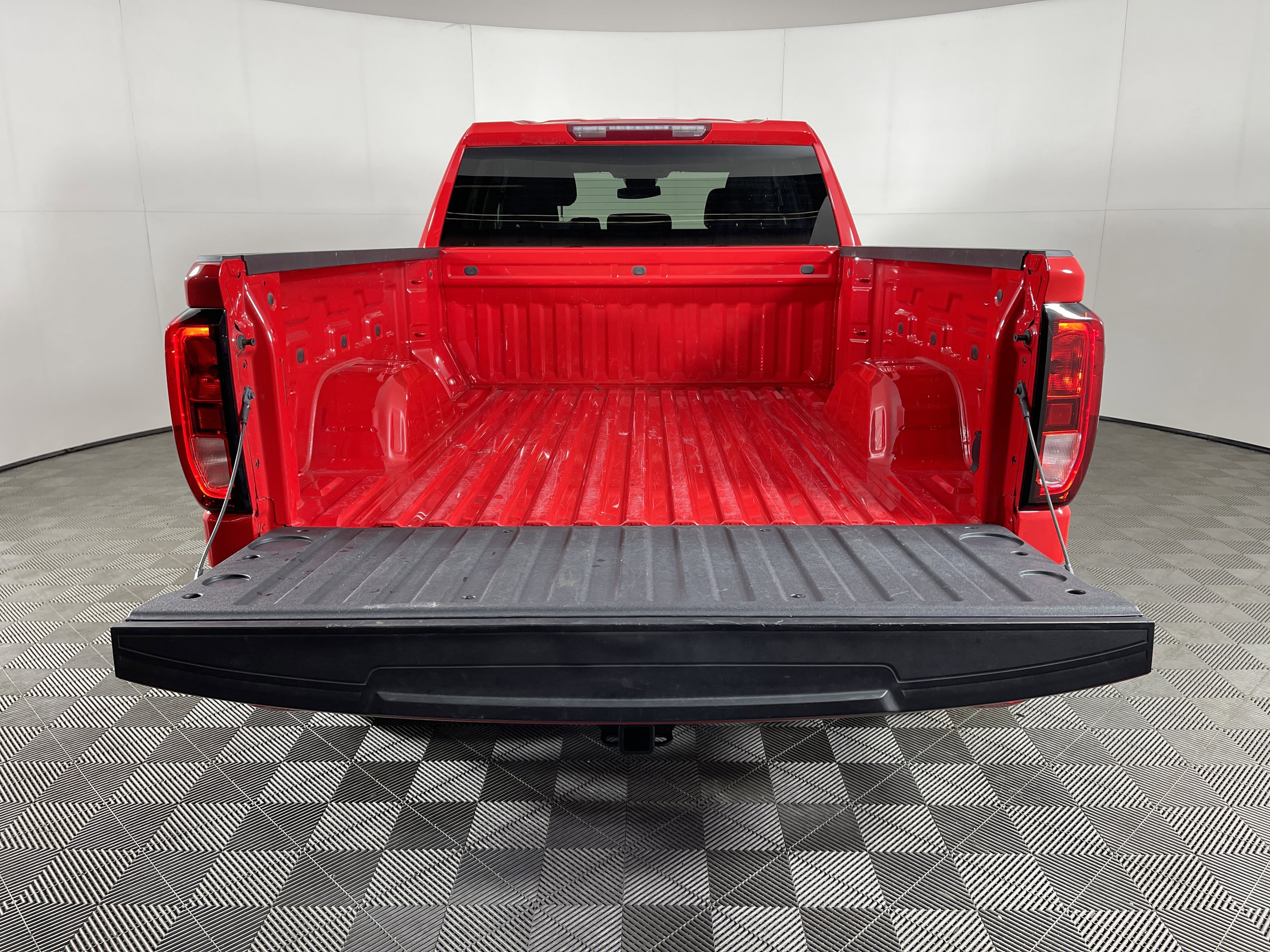 Used 2024 GMC Sierra 1500 Elevation image 7