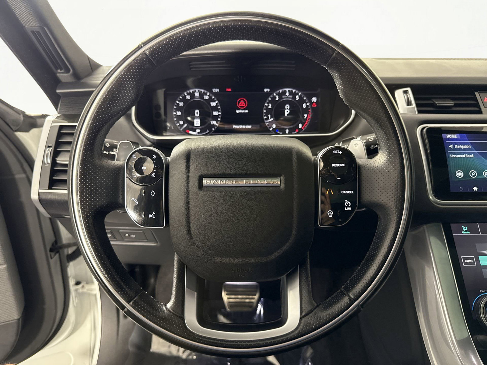 Used 2020 Land Rover Range Rover Sport HSE Dynamic image 14