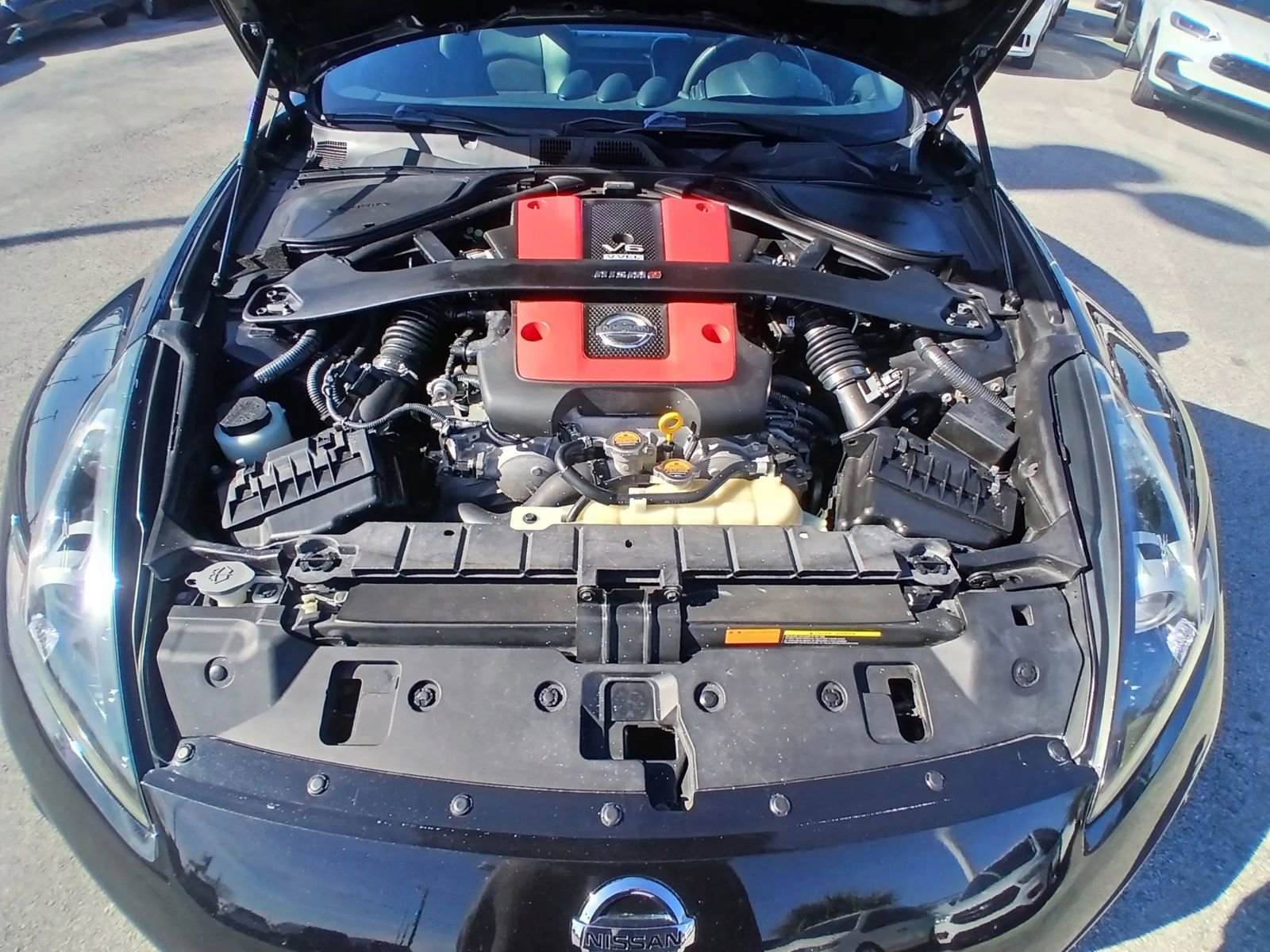 Used 2015 Nissan 370Z NISMO image 22