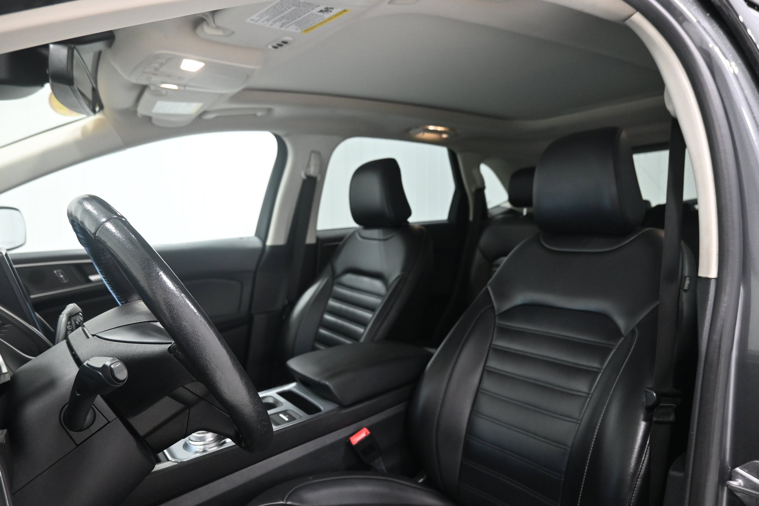 Used 2021 Ford Edge SEL w/ Convenience Package AWD/4WD image 6