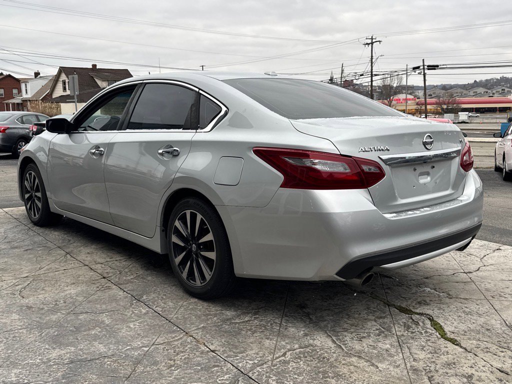 Used 2018 Nissan Altima 2.5 SV image 4