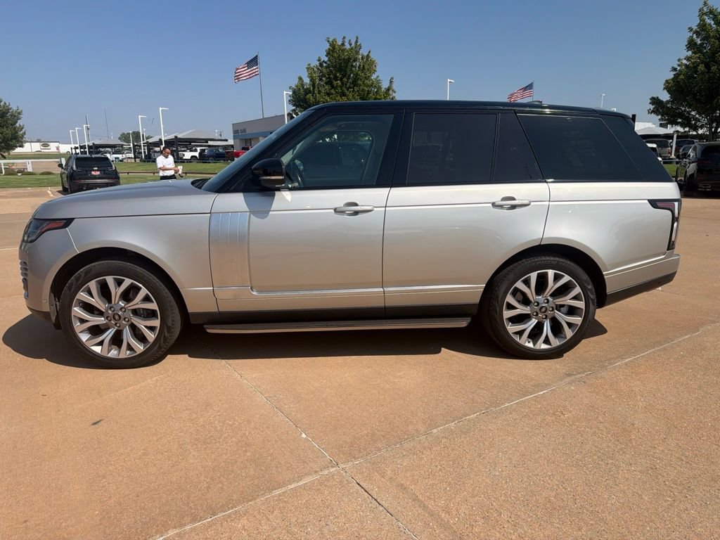 Used 2020 Land Rover Range Rover HSE AWD/4WD image 2