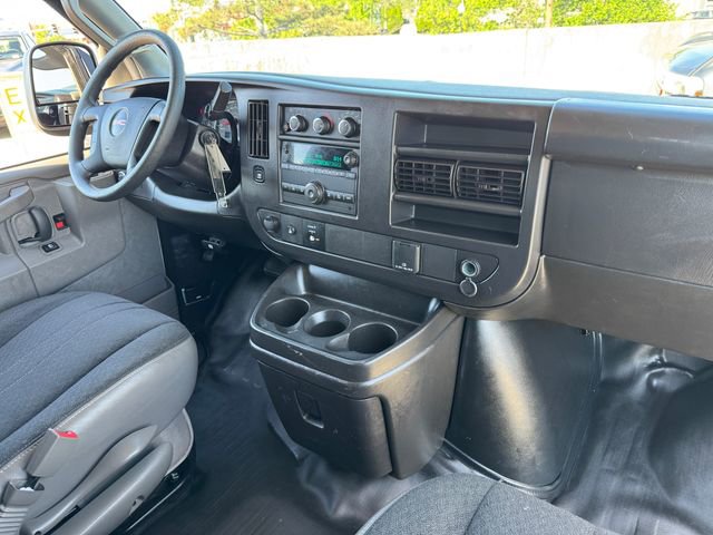 Used 2024 GMC Savana 2500 w/ Driver Convenience Package RWD image 18