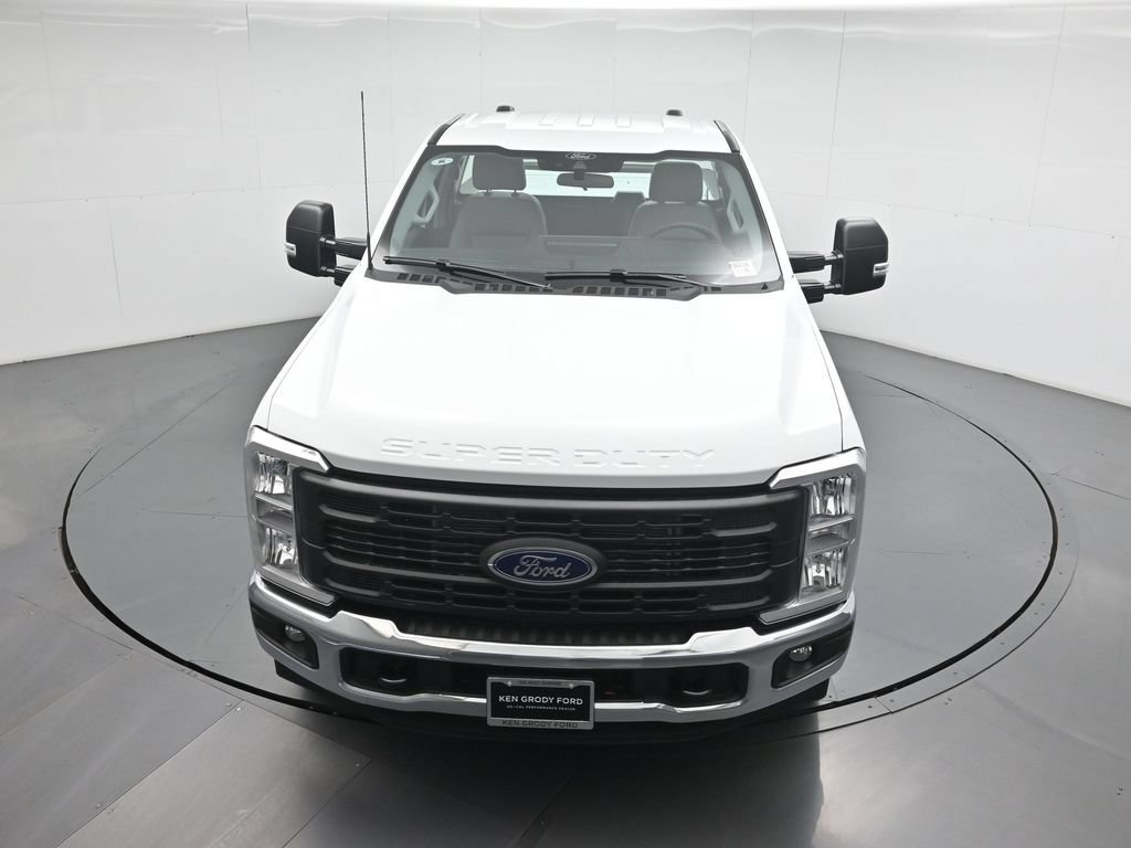 New 2026 Ford F350 XL w/ XL Chrome Package RWD image 27