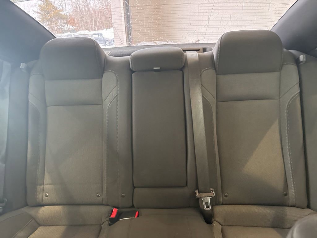 Used 2016 Dodge Charger SXT w/ Driver Confidence Group image 15