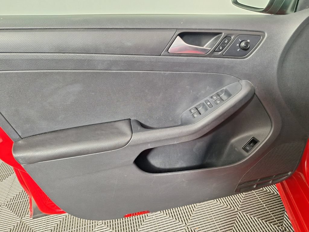 Used 2015 Volkswagen Jetta S w/ Welcome Package FWD image 25