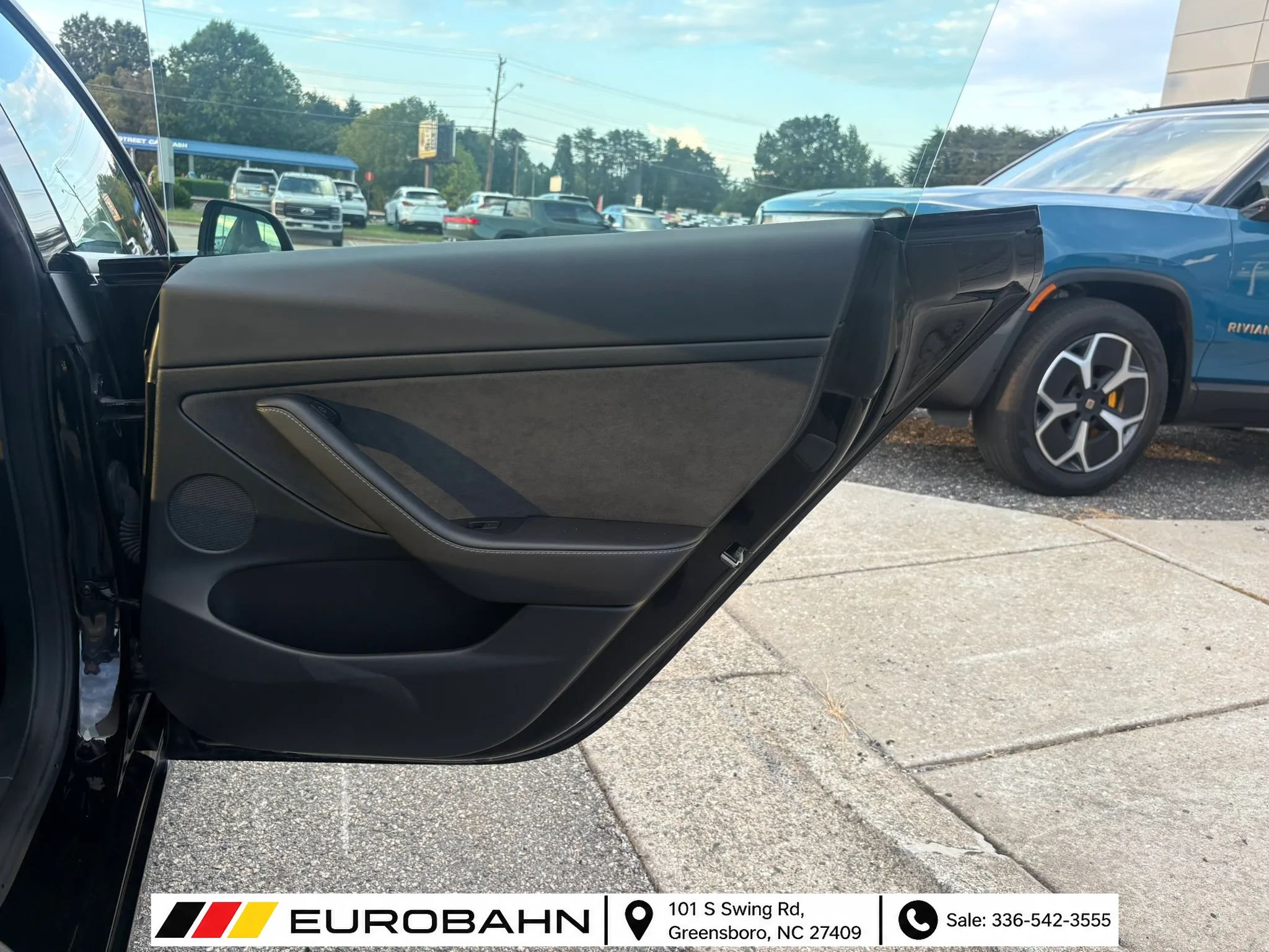 Used 2023 Tesla Model 3 Standard Range RWD image 13