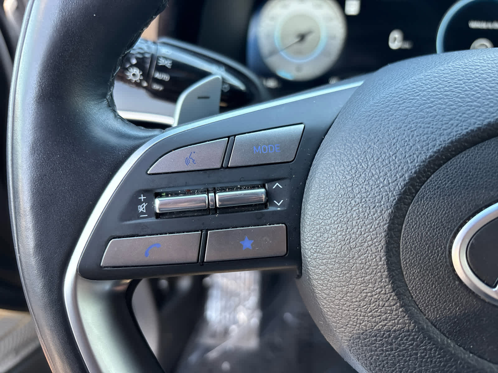 Used 2024 Hyundai Palisade Calligraphy image 14