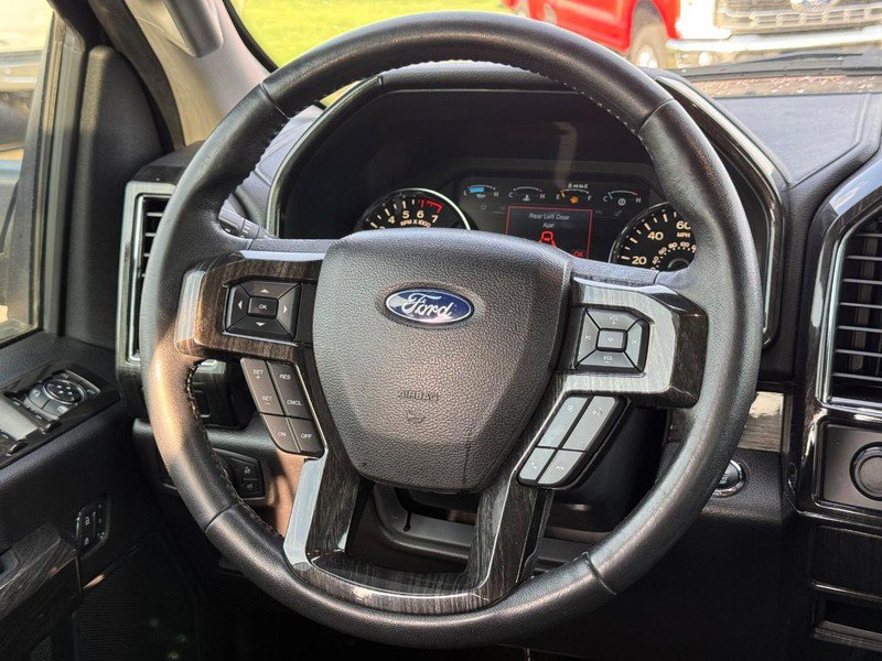 Used 2018 Ford F150 Lariat image 12