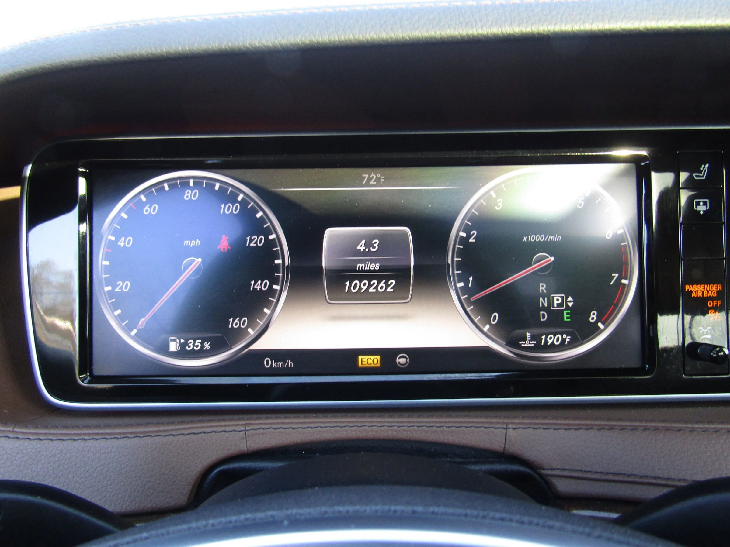 Used 2014 Mercedes-Benz S 550 Sedan w/ Sport Package w/ Sport Package image 34