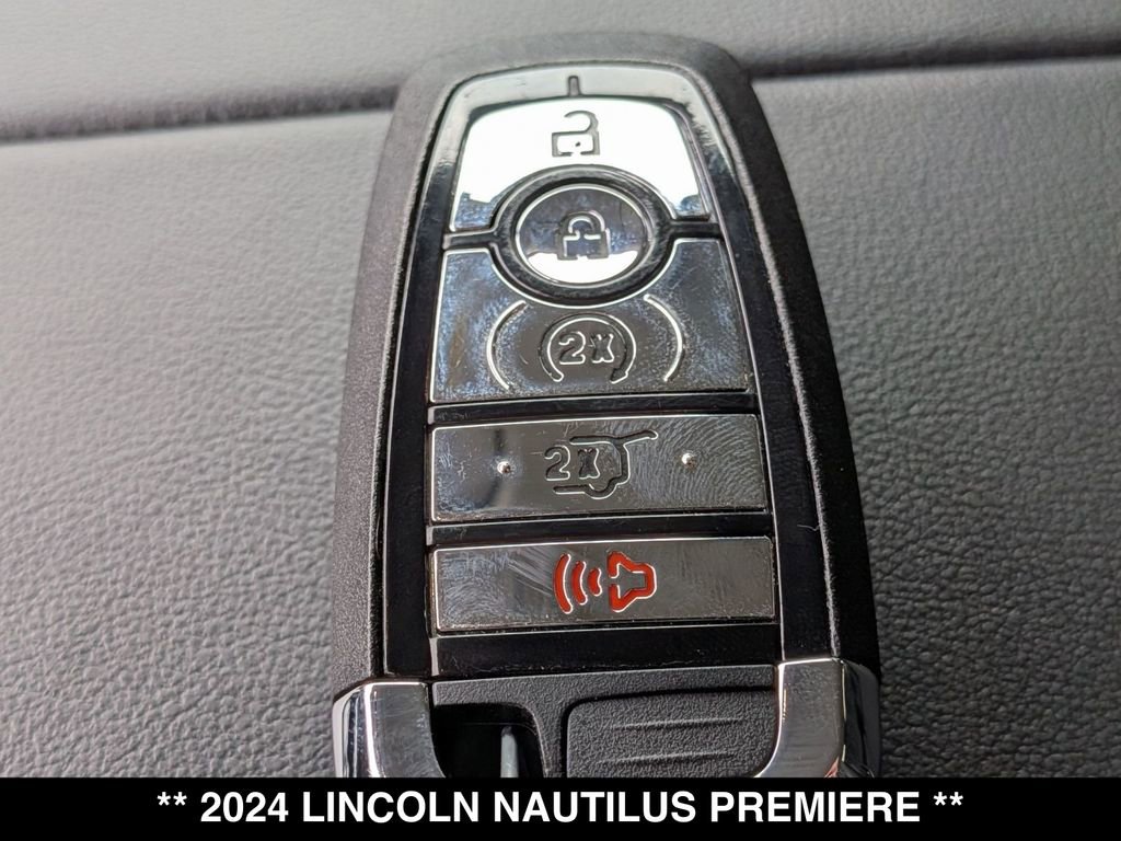 Used 2024 Lincoln Nautilus Premier image 27
