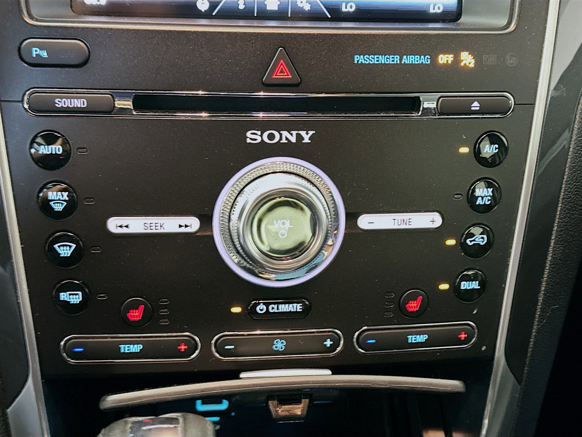 Used 2016 Ford Explorer Sport AWD/4WD image 23