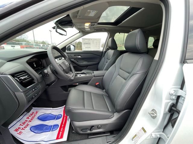 New 2025 Nissan Rogue SL w/ SL Premium Package image 13