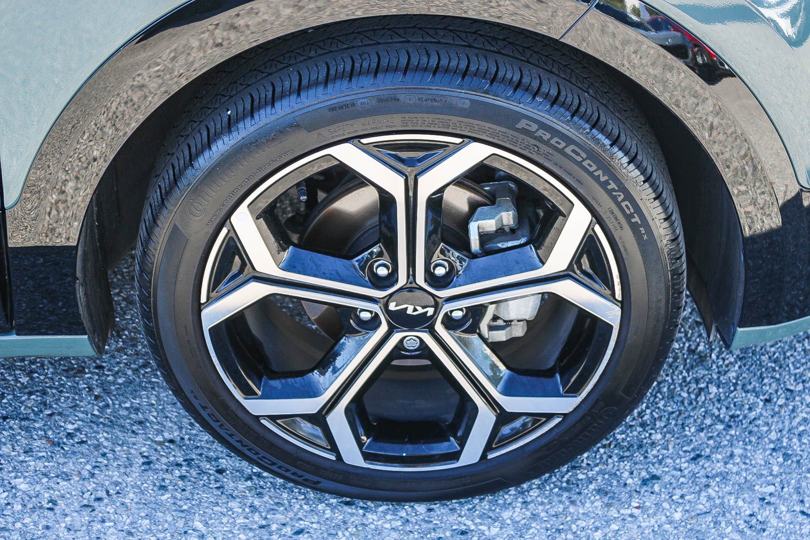 Used 2023 Kia Niro EX Touring image 11