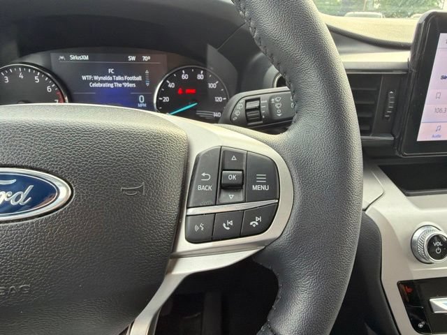 Used 2024 Ford Explorer XLT w/ Equipment Group 202A AWD/4WD image 37